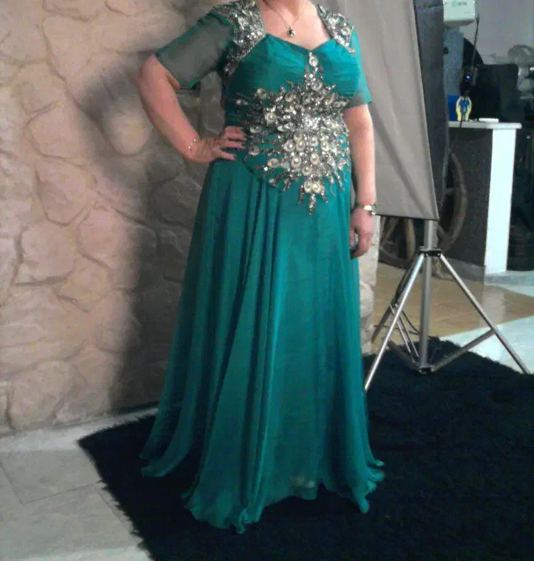 لباس مجلسی درحدنو|لباس|رشت, دروازه لاکان|دیوار