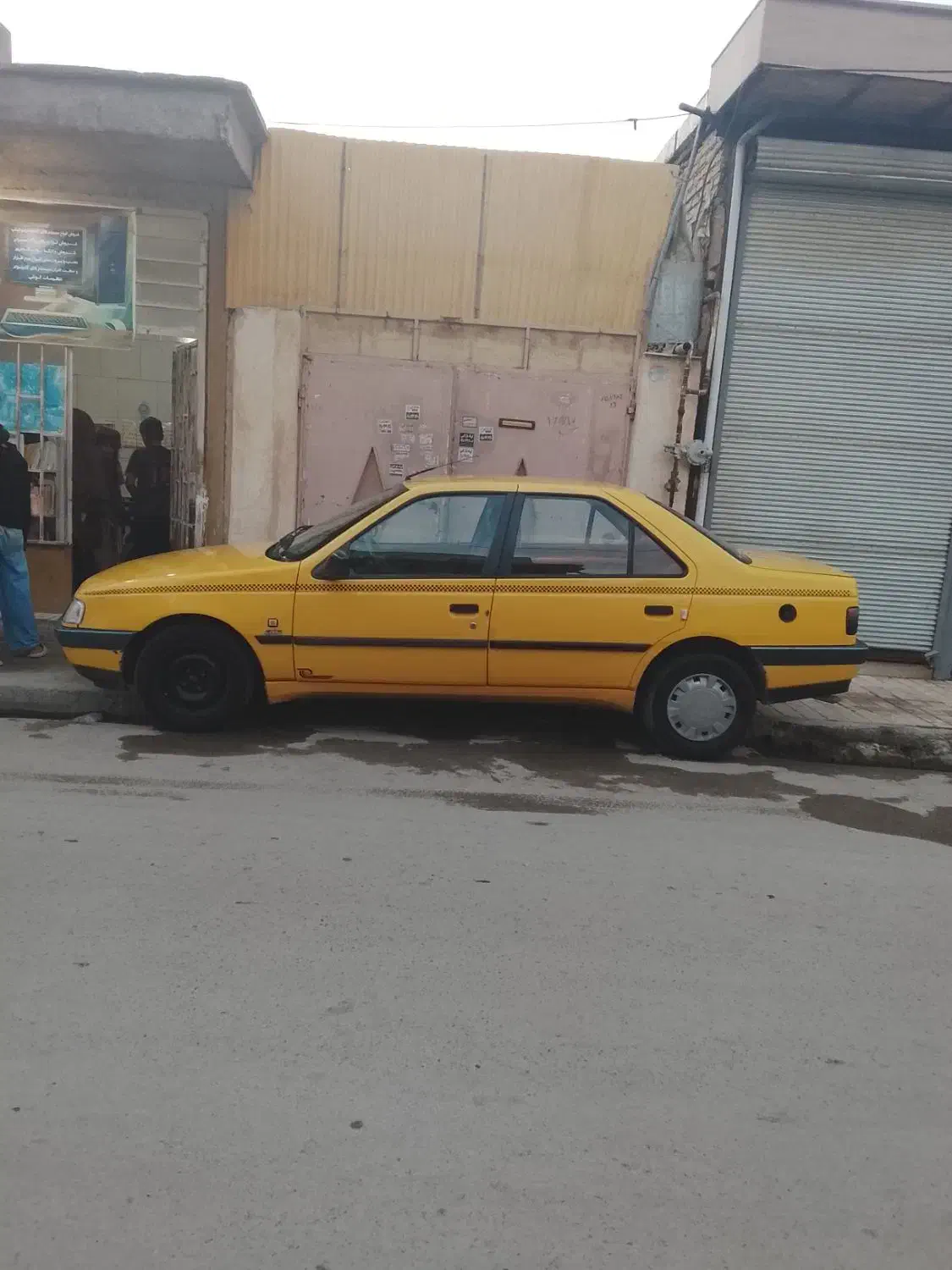 تاکسی ۴۰۵ مدل ۹۶|خودرو سواری و وانت|کرمانشاه, |دیوار