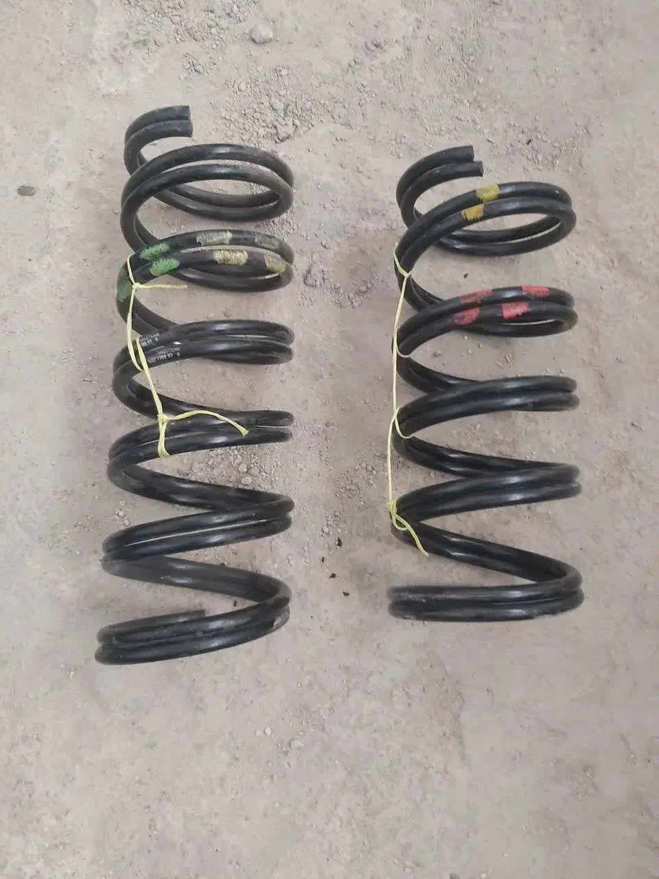 بورس لوازم جلوبندی ایرانی خارجی|قطعات یدکی و لوازم جانبی|تهران, خاوران|دیوار