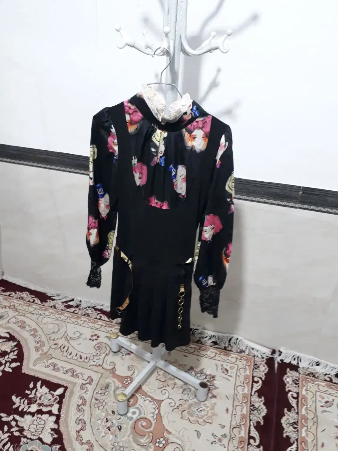 لباس مجلسی|لباس|شیراز, شهرک گلها|دیوار