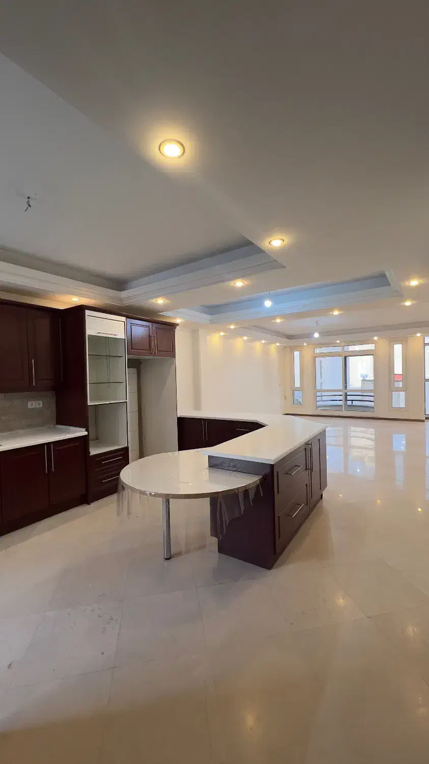 محمودیه ۱۷۶متر ۳خواب نور شمال و جنوب|اجارهٔ آپارتمان|تهران, زعفرانیه|دیوار