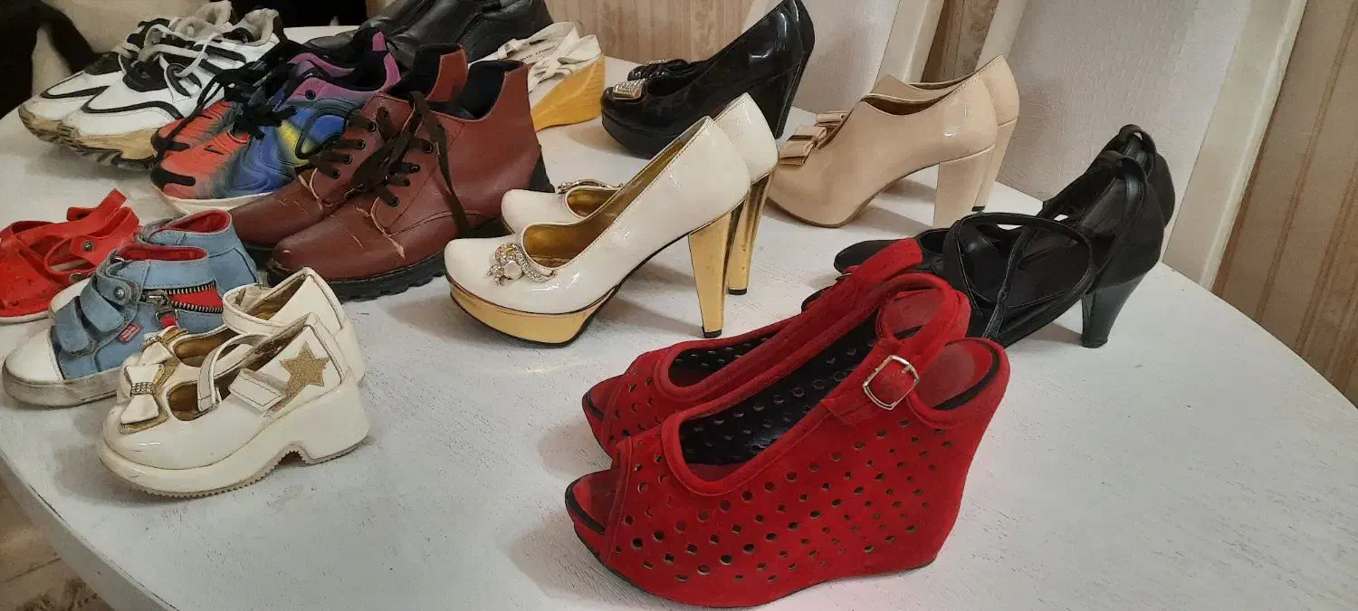 انواع کفش یلدایی پیراهن شومیز لباس مجلسی بارداری|کیف، کفش، کمربند|مشهد, تلگرد|دیوار