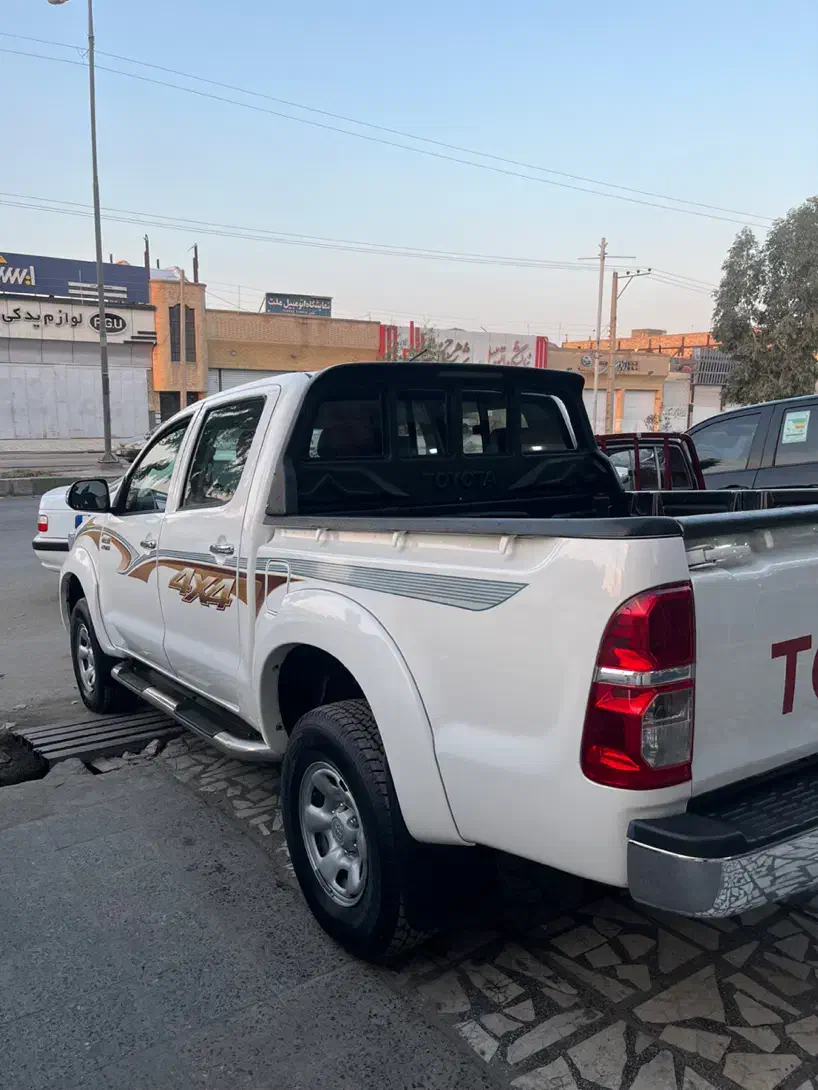 تویوتاهایلوکس2013|خودرو سواری و وانت|مشهد, خرمشهر|دیوار