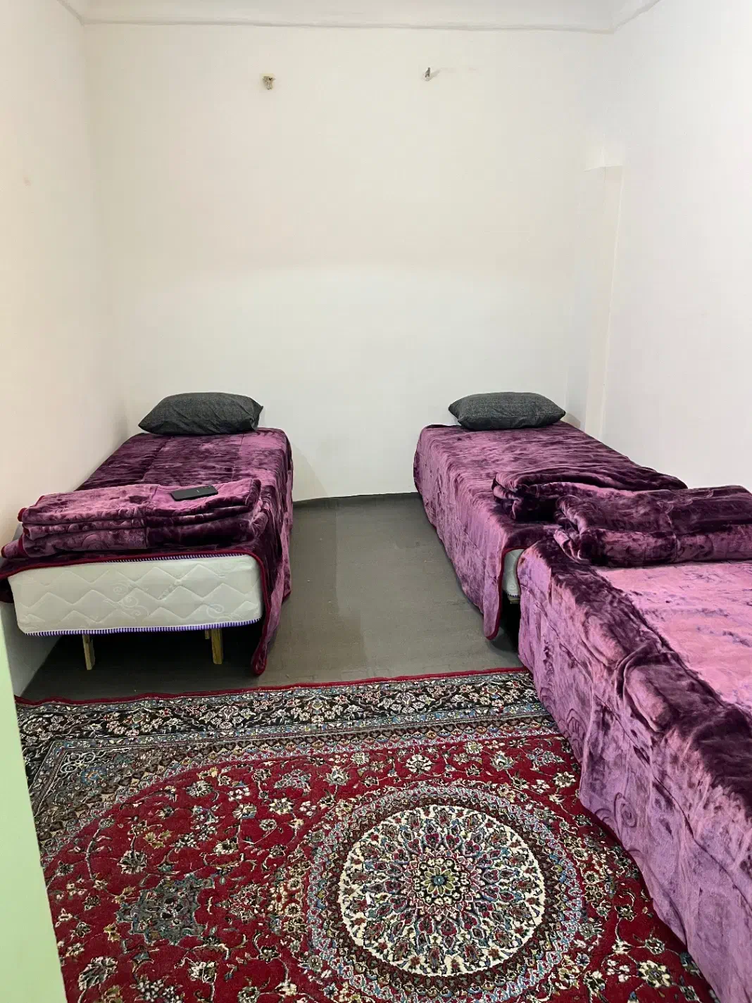 سویت فاصله کمتر از یک دقیقه تا حرم|اجارهٔ کوتاه‌مدت آپارتمان و سوئیت|قم, قم نو|دیوار