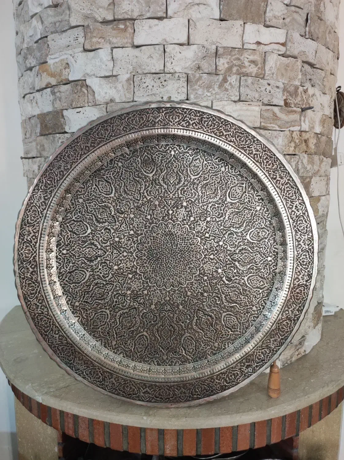 مجموعه آنتیک قلمزنی|کلکسیون اشیاء عتیقه|ساری, |دیوار