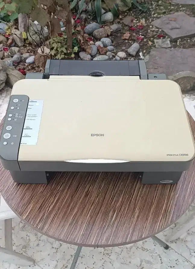 پرینتر برند Epson تمیز کارکرده، مدتی استفاده نشده|پرینتر، اسکنر، کپی، فکس|نشتارود, |دیوار