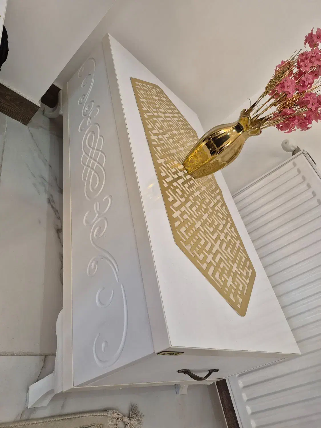 فروش فوری میز جلو مبلی کشودار ام دی اف|مبلمان خانگی و میز عسلی|قائم‌شهر, |دیوار