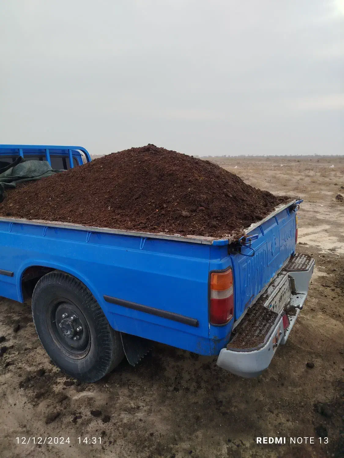 انواع کود گاوگوسفندی پوسید تحویل کل استان البر|خدمات باغبانی و درختکاری|کرج, کمال‌شهر|دیوار