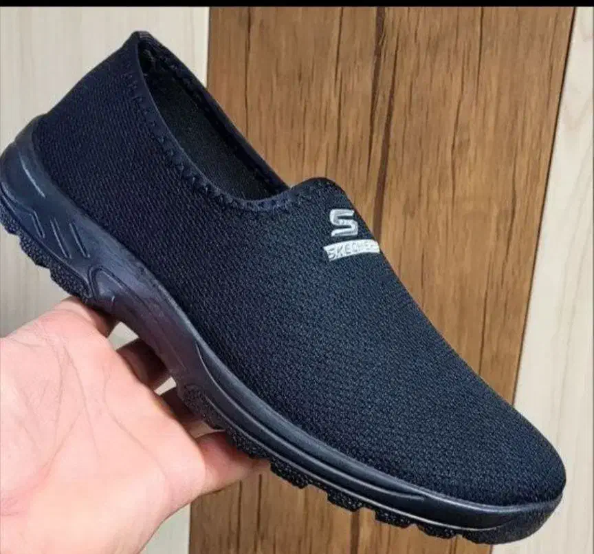 مدل عروس ، اسکیچرز ، سنتی ( عمده )|کیف، کفش، کمربند|مشهد, شهید بهشتی|دیوار