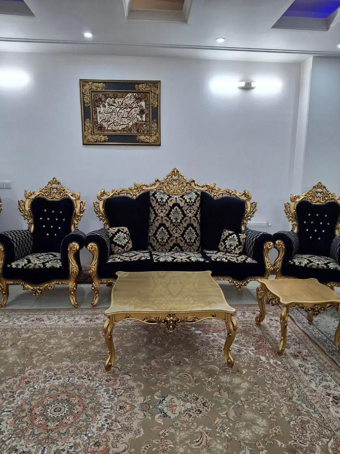 مبل استیل وکلاسیک|مبلمان خانگی و میز عسلی|قم, انسجام|دیوار