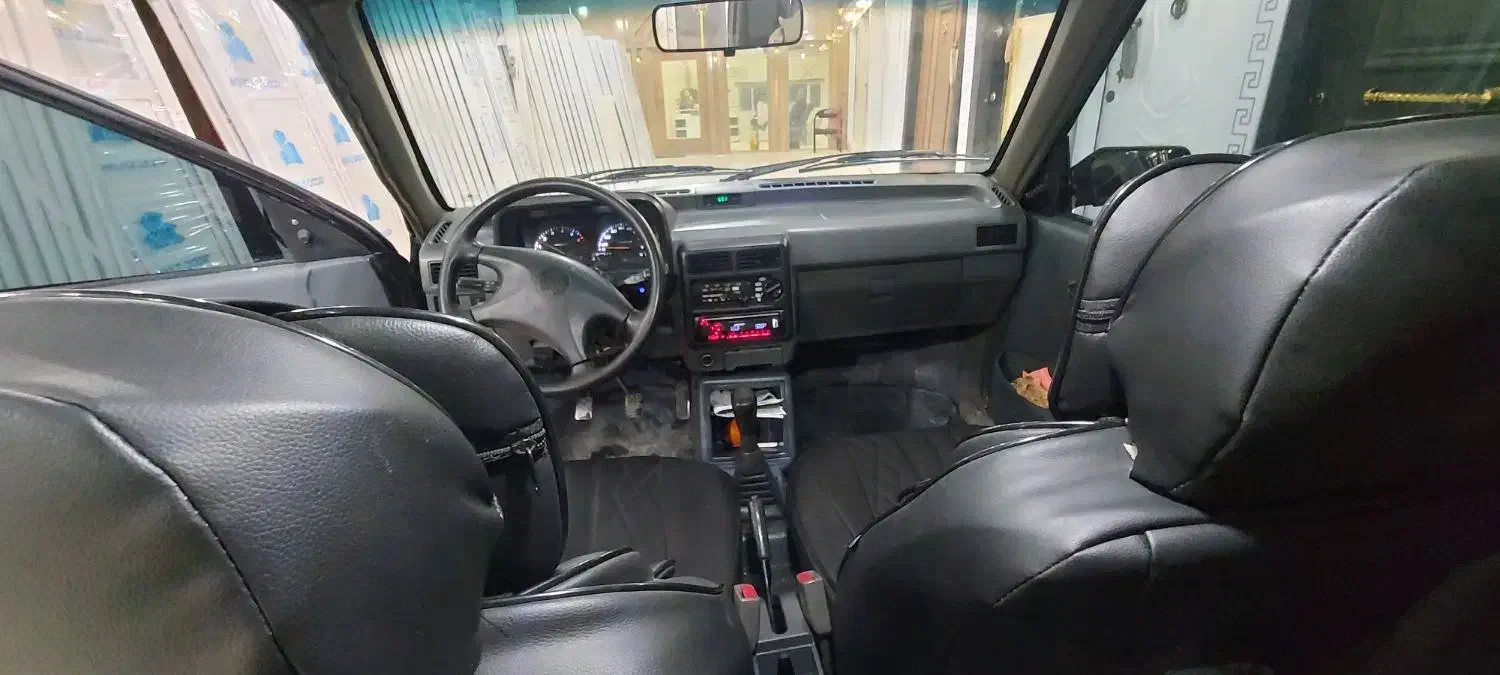 هاچبک مدل ۸۲|خودرو سواری و وانت|تربت‌حیدریه, حاجی یار‎|دیوار