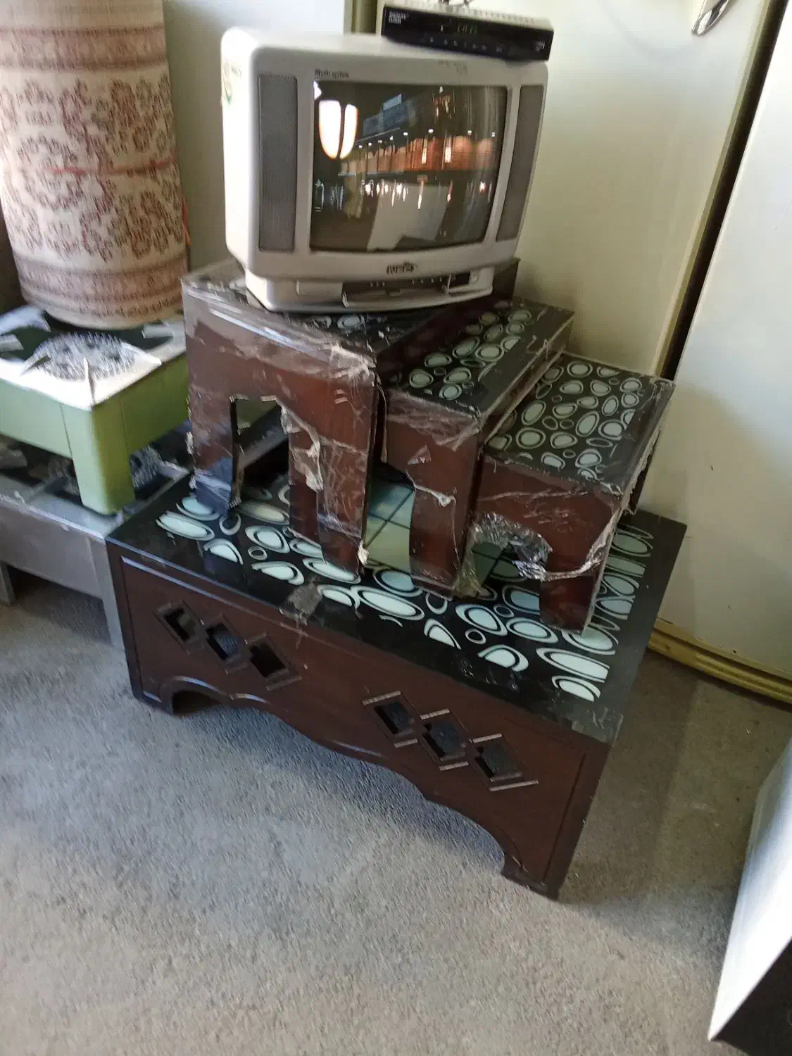 مبل و جلو مبلی|مبلمان خانگی و میز عسلی|قوچان, |دیوار