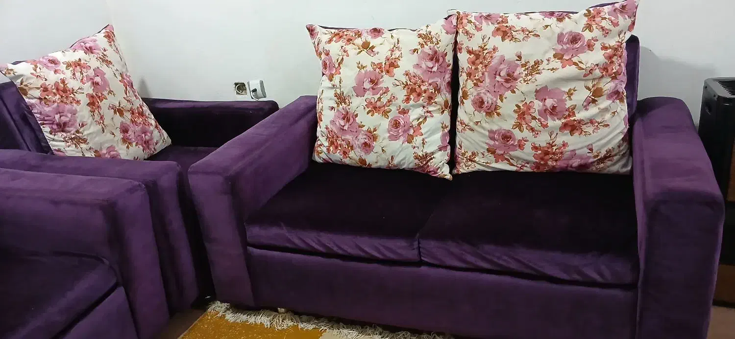 مبل هفت نفره درحد نوو میز تلویزیون عالی وخیلی تمیز|مبلمان خانگی و میز عسلی|ماکلوان, |دیوار