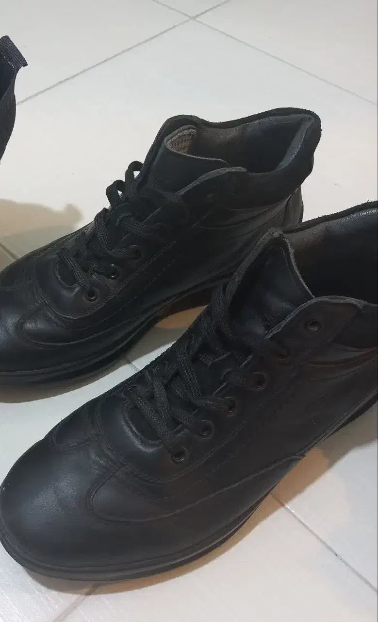 بوت چرم|کیف، کفش، کمربند|اسلام‌شهر, شهرک توحید|دیوار