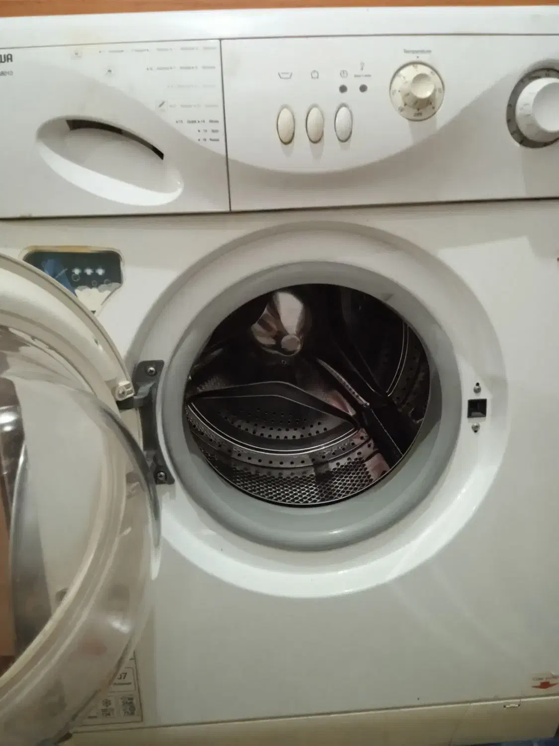 فروش ماشین لباسشویی اسنوا۷کیلویی|ماشین لباسشویی و خشککن لباس|فیروزکوه, |دیوار