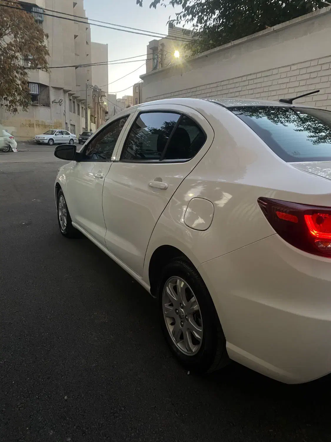 شاهین ۴۰۱ Gدرحد|خودرو سواری و وانت|کرمانشاه, |دیوار