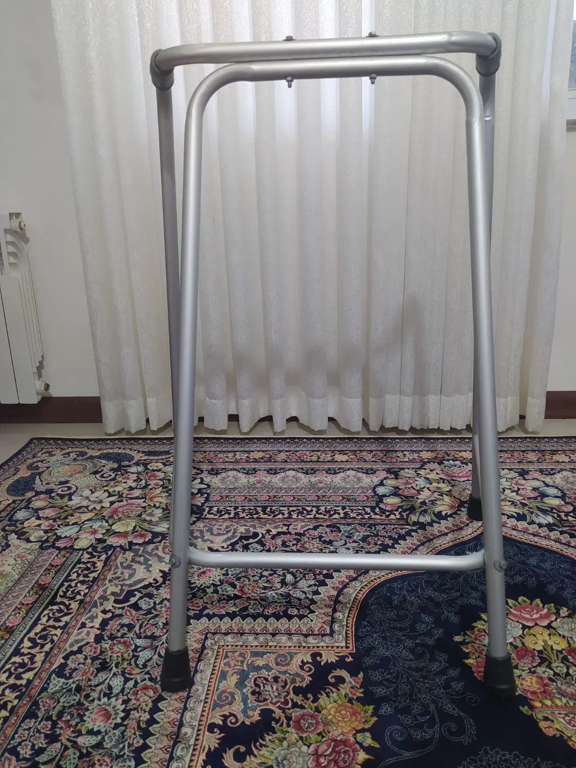 واکر|آرایشی، بهداشتی، درمانی|رشت, خواهر امام|دیوار