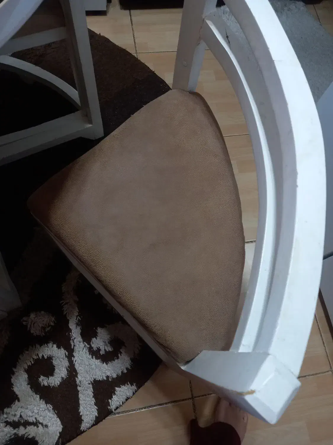 میز وصندلی کم جا ۴ نفره|میز و صندلی غذاخوری|کرمان, |دیوار