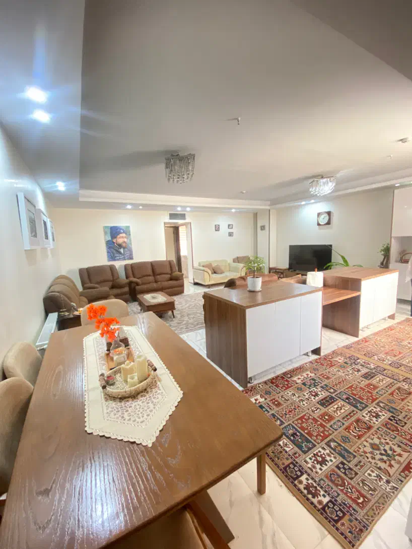 آپارتمان ۱۰۸ متری*نوساز*فول*بلوار استاد معین