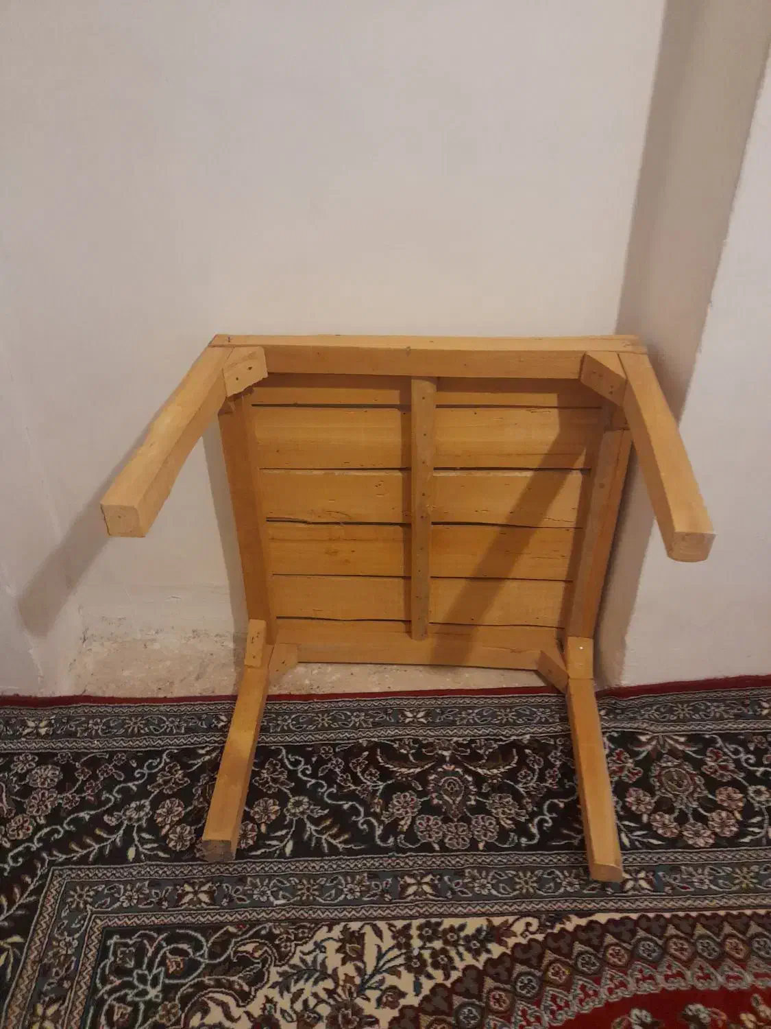 کرسی چوبی|مبلمان خانگی و میز عسلی|سنندج, |دیوار