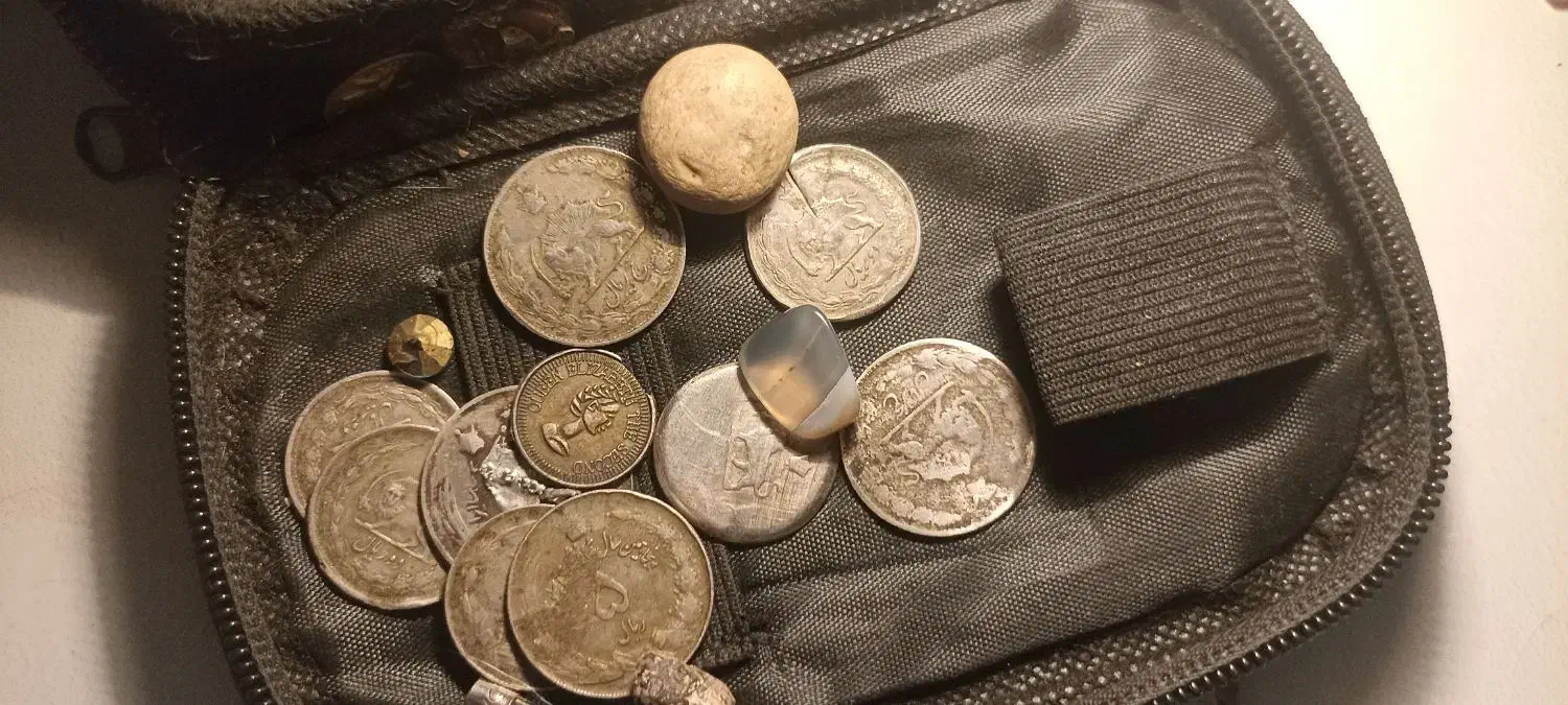 سنگ های قیمتی و شهاب سنگ|کلکسیون اشیاء عتیقه|خلیفان, |دیوار