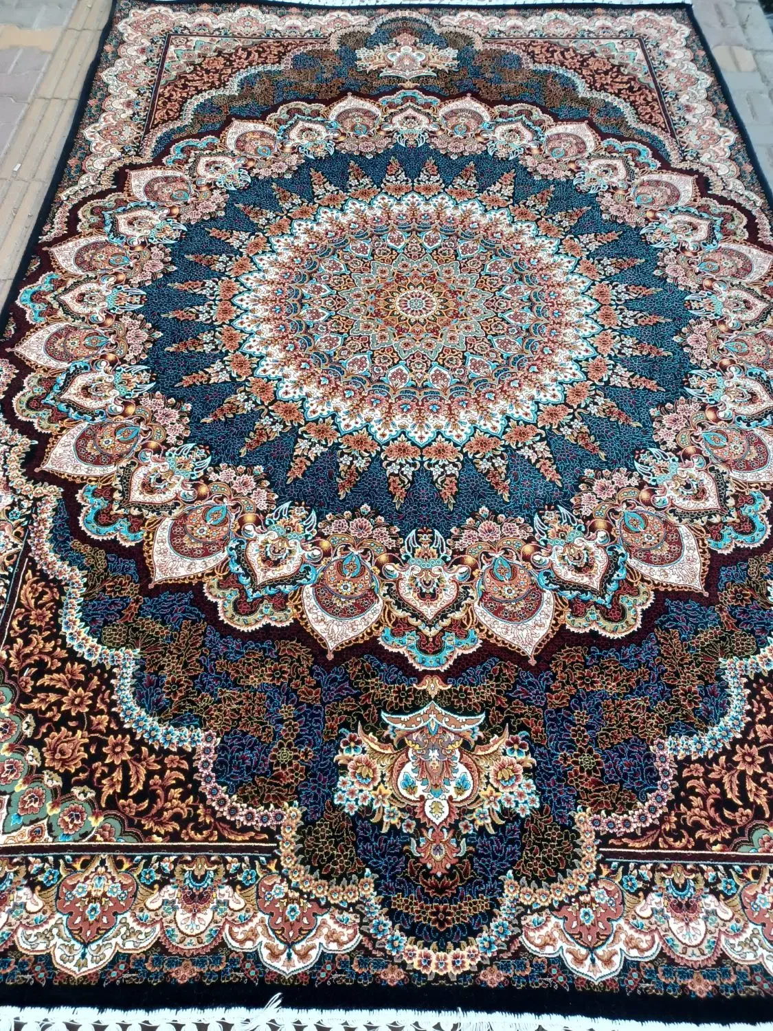 بهترین فرش از ۵۰۰شانه ۷۰۰شانه و۱۲۰۰شانه|فرش|اردبیل, |دیوار