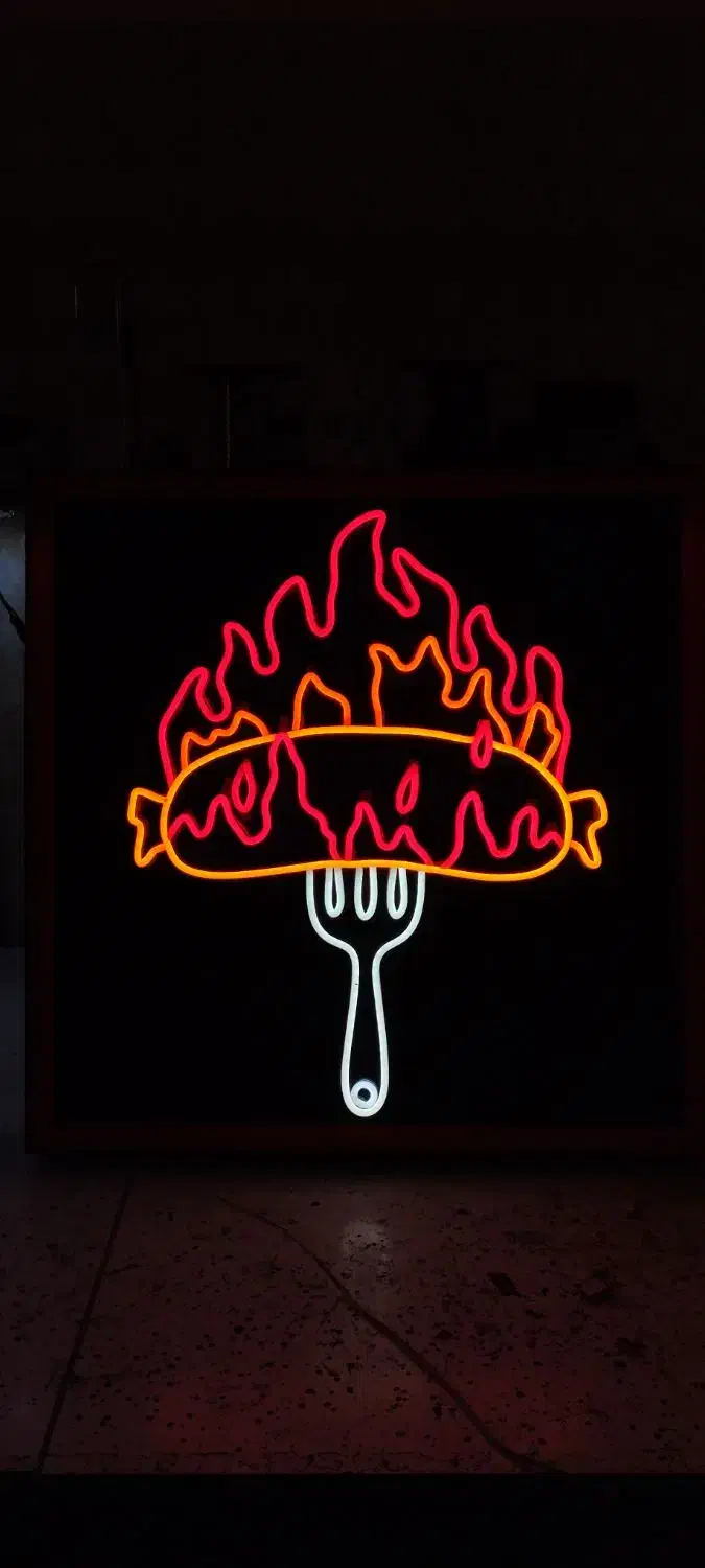 تابلو سازی نئون تعمیرات LED فلکسی|خدمات پیشه و مهارت|پردیس, فاز ۱|دیوار