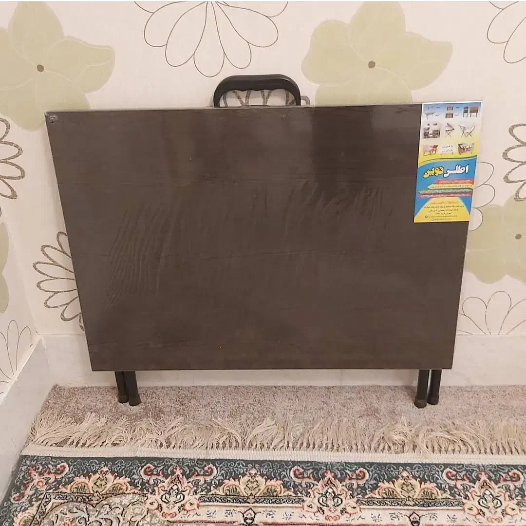 میز تحریر نشسته و زمینی تاشو|میز تحریر و کامپیوتر|قم, دورشهر|دیوار