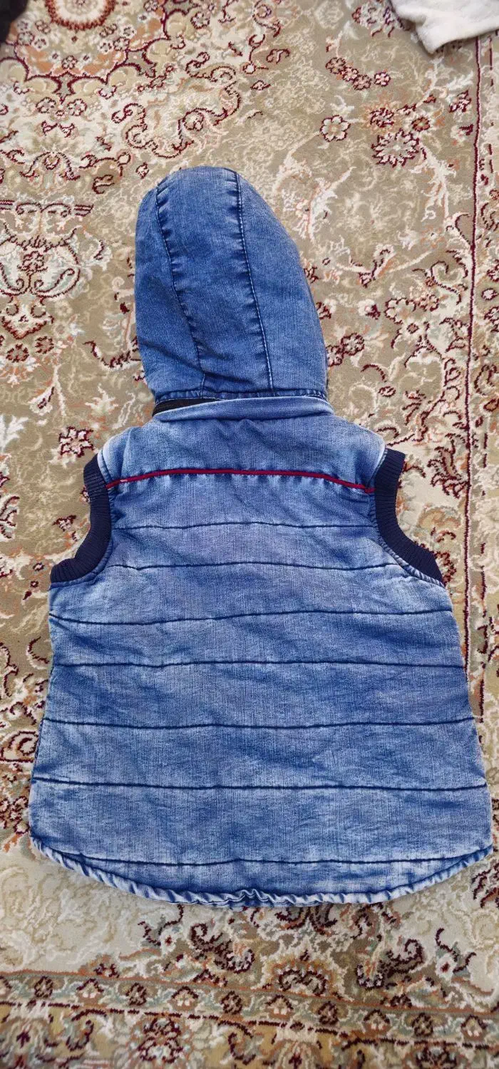 وست کلاه دار پسرانه 4 تا 6 ساله|کفش و لباس بچه|الیگودرز, |دیوار