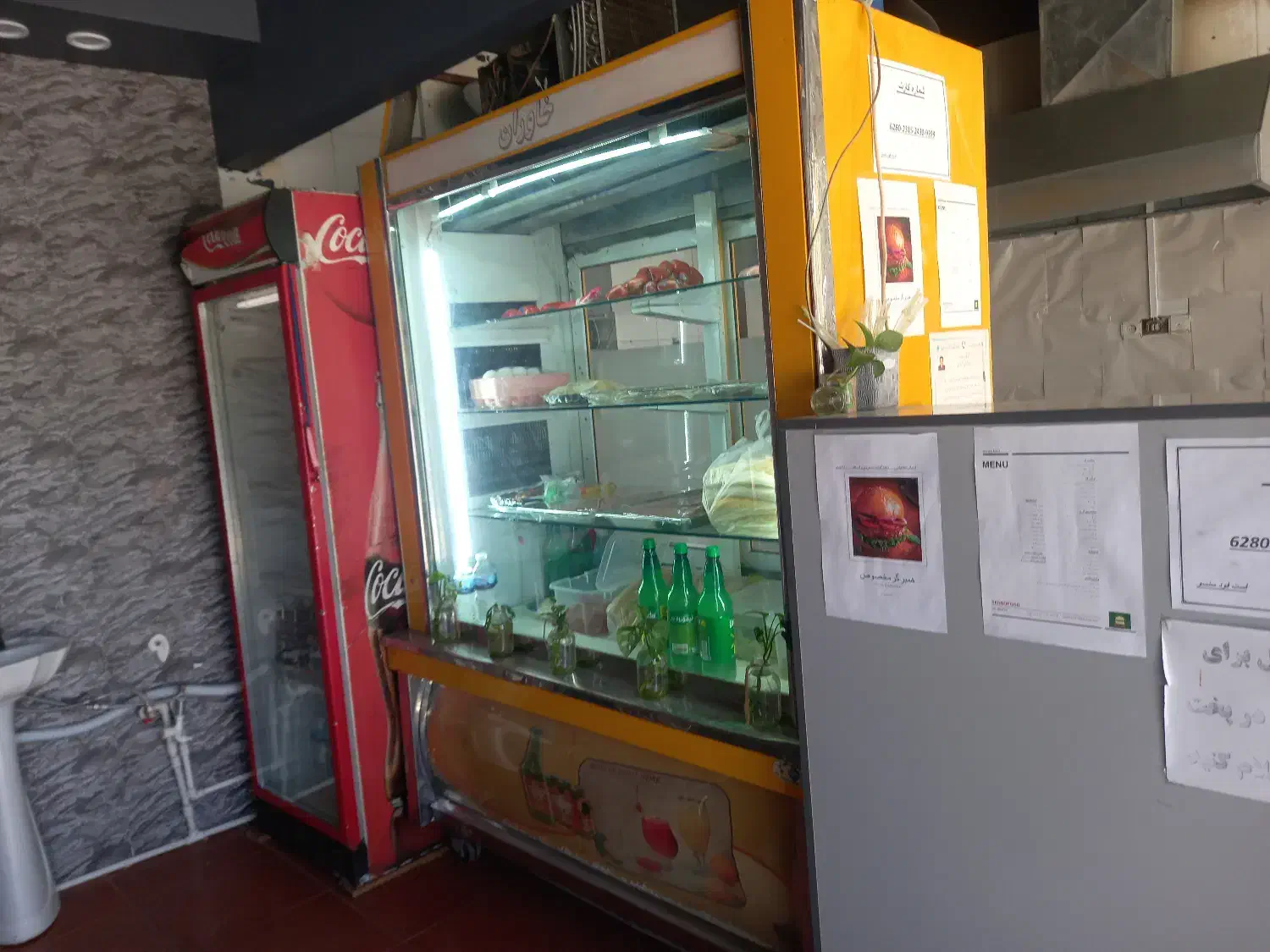 اجاره وواگذاری ویافروش فست فود|اجارهٔ مغازه و غرفه|مشهد, چهارچشمه|دیوار