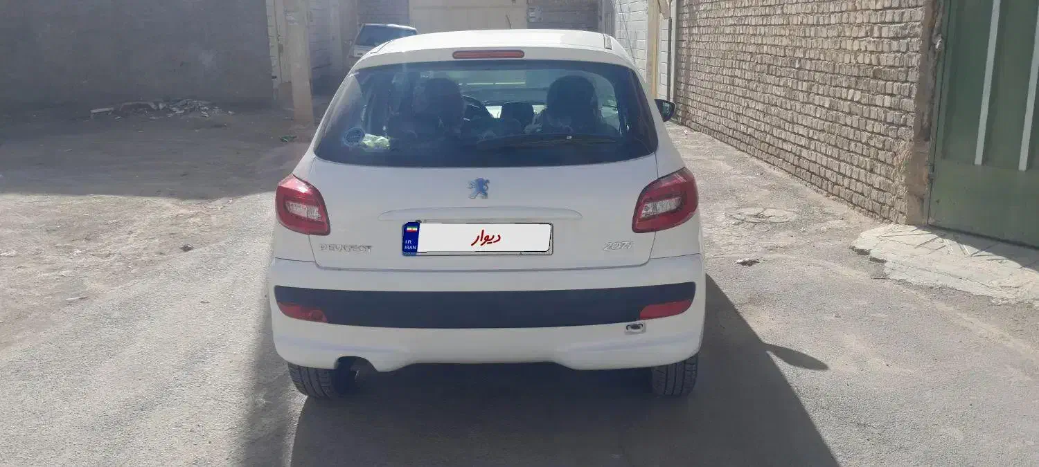 ۲۰۷سقف فلز|خودرو سواری و وانت|خمینی‌شهر, |دیوار