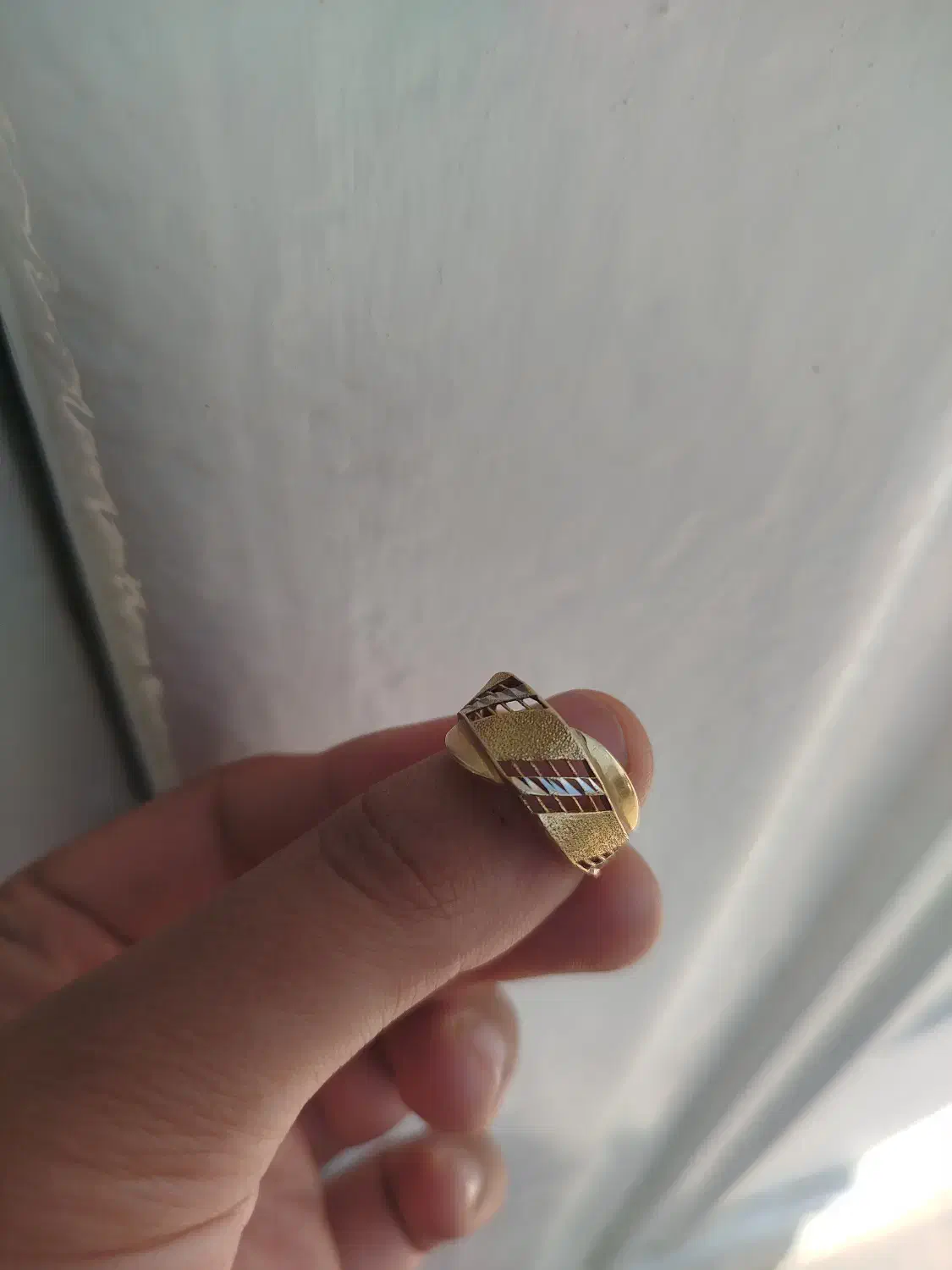 انگشتر طلا|جواهرات|شیروان (خراسان), |دیوار