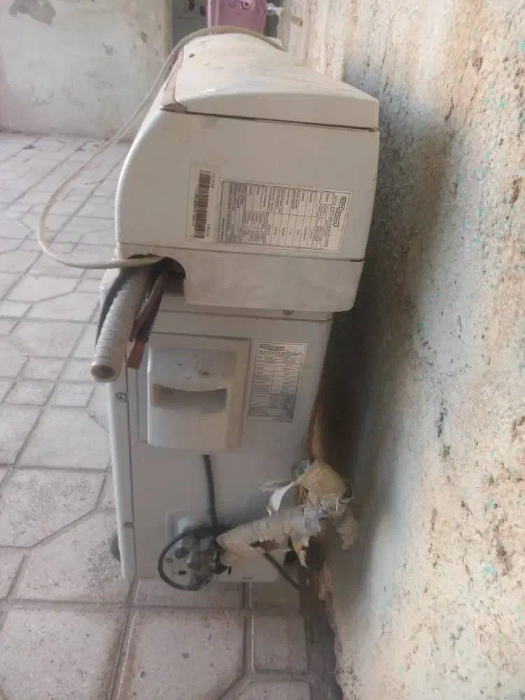 کولرگازی سوپرجنرال12هزار سرمایشی کارکرده|کولر گازی و فنکوئل|شیراز, فرهنگیان|دیوار