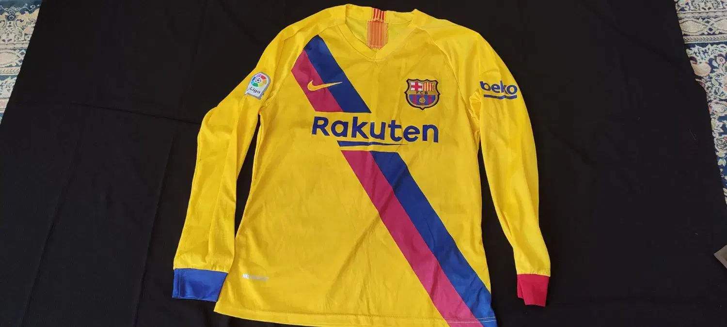 بلوز ورزشی و لباس کار|تجهیزات ورزشی|جهرم, |دیوار