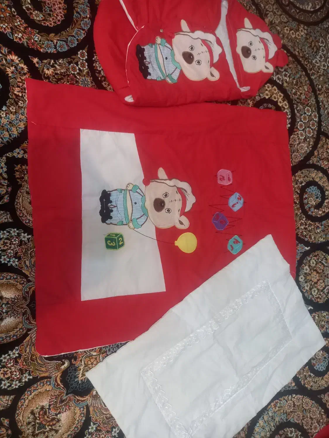 ست پتو و تشک و قنداق فرنگی|تخت و صندلی بچه|مشکین‌دشت, |دیوار