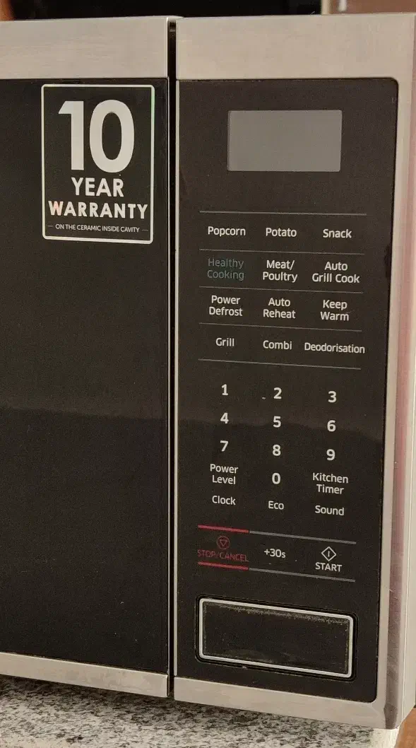 ماکروویو سامسونگ تمیز و سالم|اجاق گاز و لوازم برقی پخت‌وپز|فیروزآباد (فارس), |دیوار