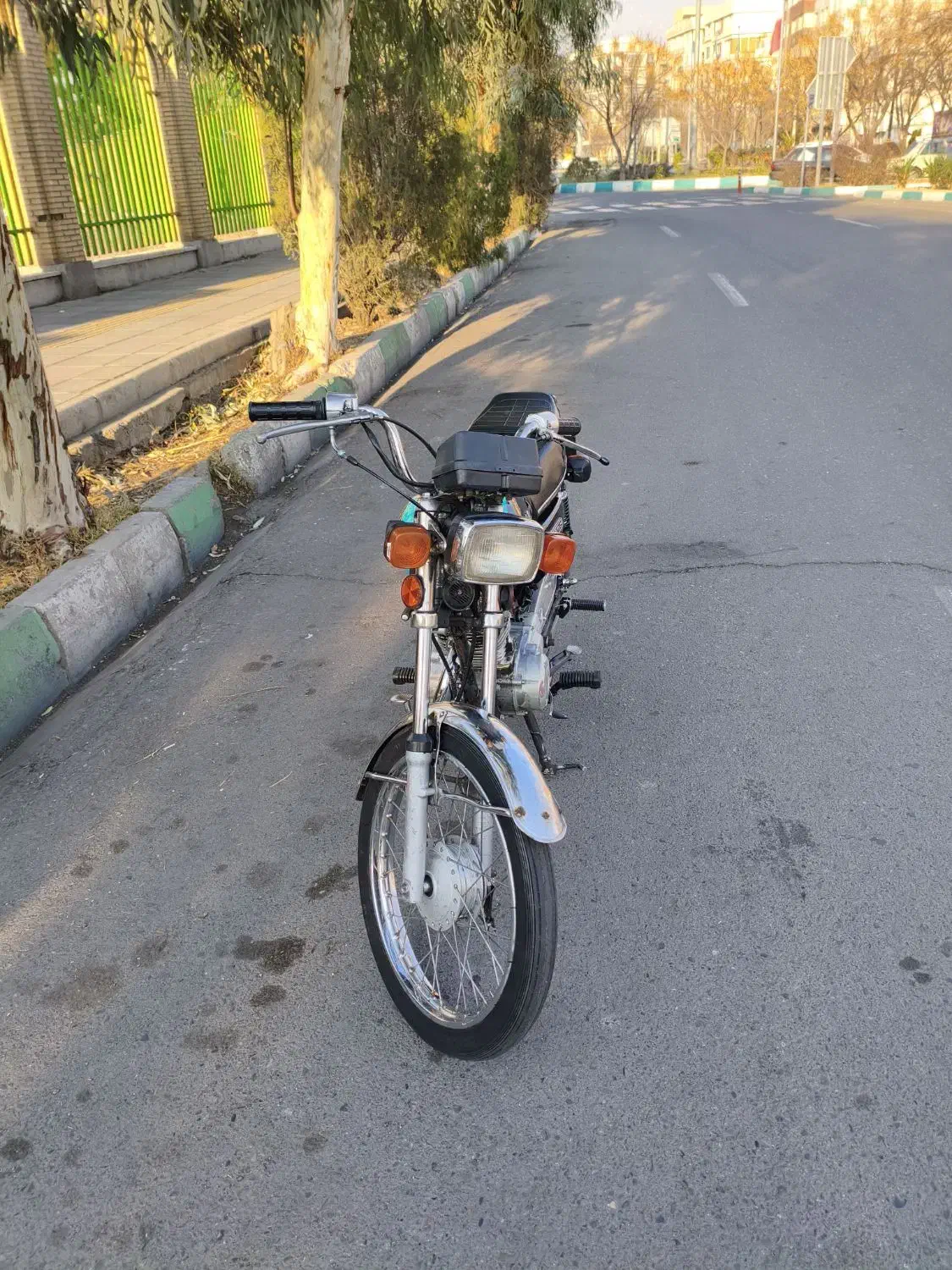 هوندا ۱۲۵|موتورسیکلت|تهران, بروجردی|دیوار