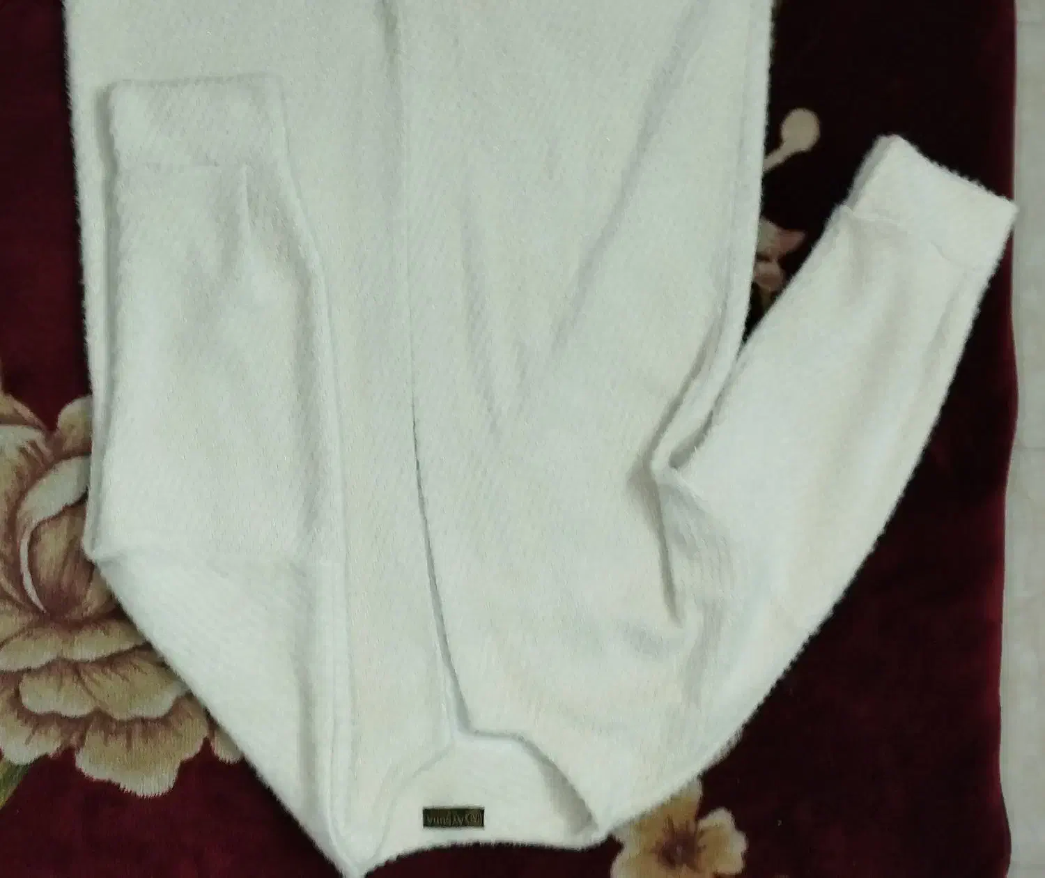 پالتو|لباس|مشهد, کوشش|دیوار