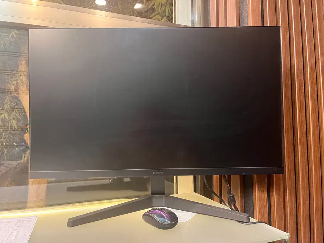 مانیتور ۲۷ سامسونگ|قطعات و لوازم جانبی رایانه|یزد, |دیوار