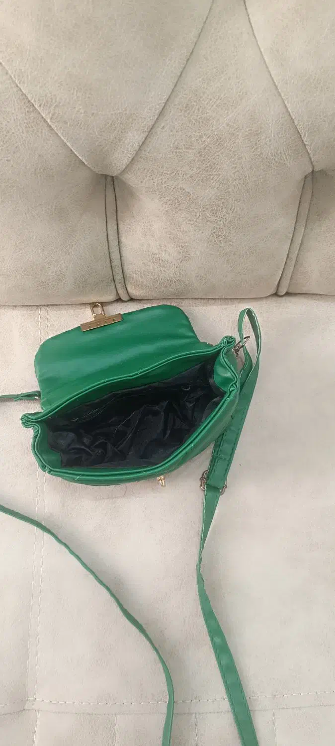 دوعدد کیف سالم هرعدد 150تومان|کیف، کفش، کمربند|ارومیه, |دیوار