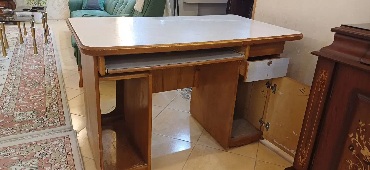 میز تحریر وکامپیوتر چوب تمام|میز تحریر و کامپیوتر|مشهد, آزادشهر|دیوار