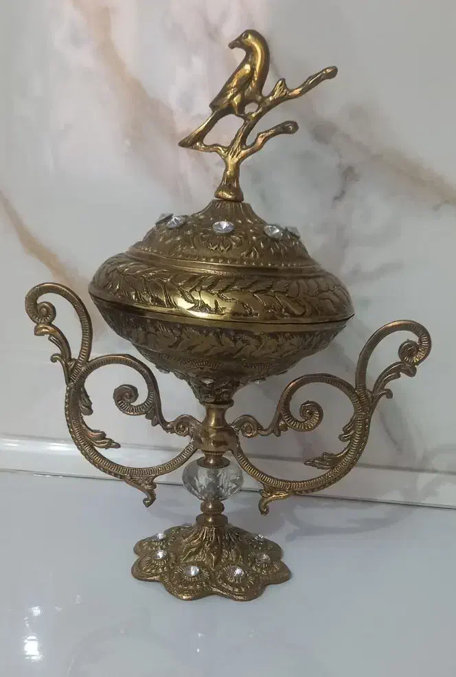 ۷تکه وسایل برنجی|ظروف سرو و پذیرایی|اراک, |دیوار