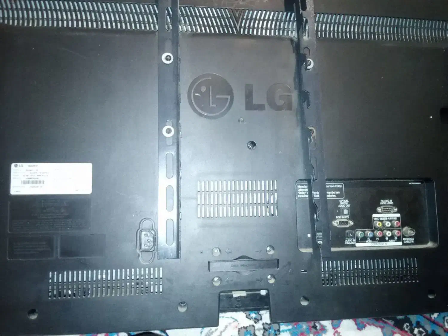 ال جی ۳۲|تلویزیون و پروژکتور|قم, پردیسان|دیوار