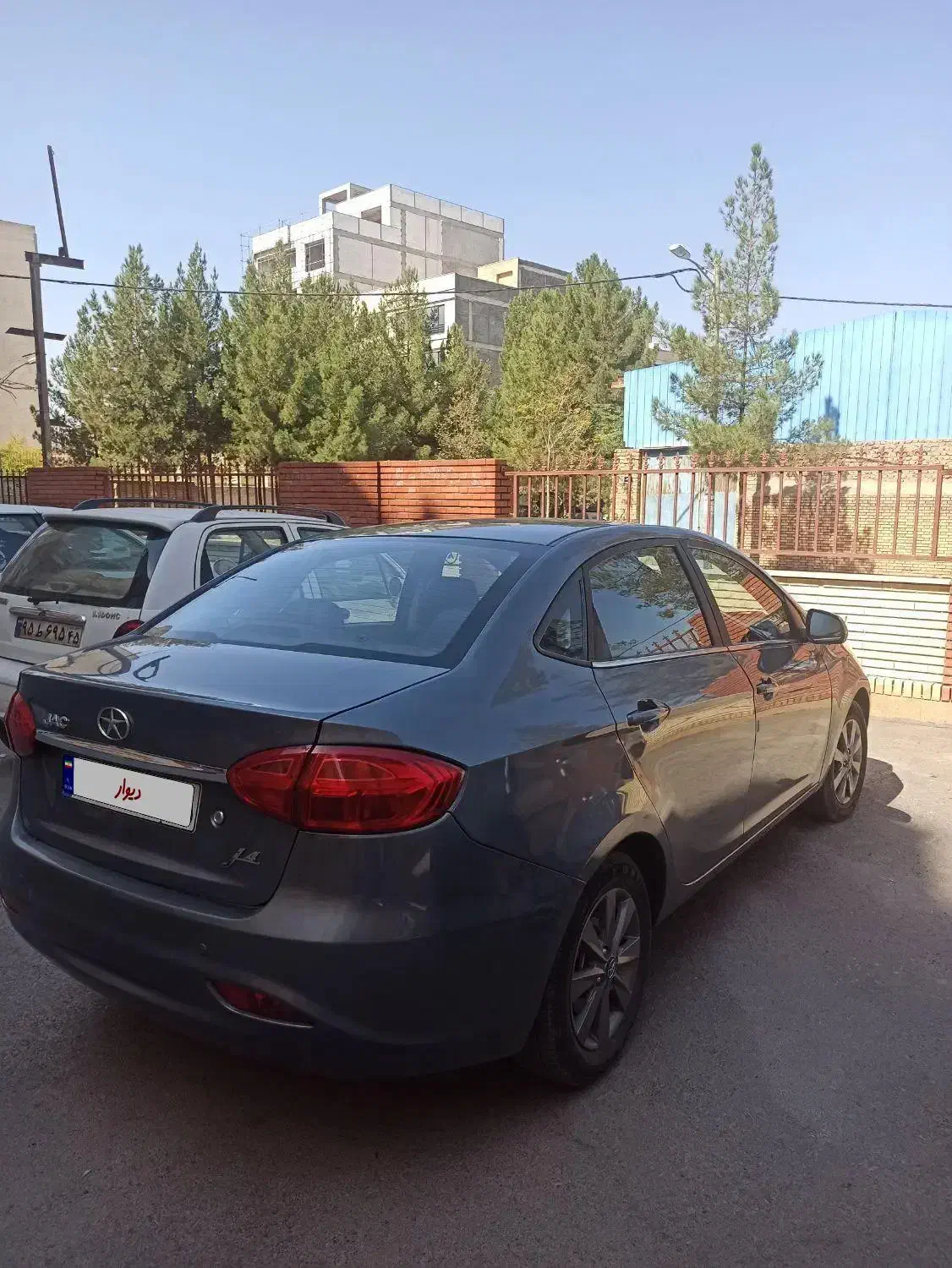 جک جی ۴ مدل ۴۰۳|خودرو سواری و وانت|کرمان, |دیوار