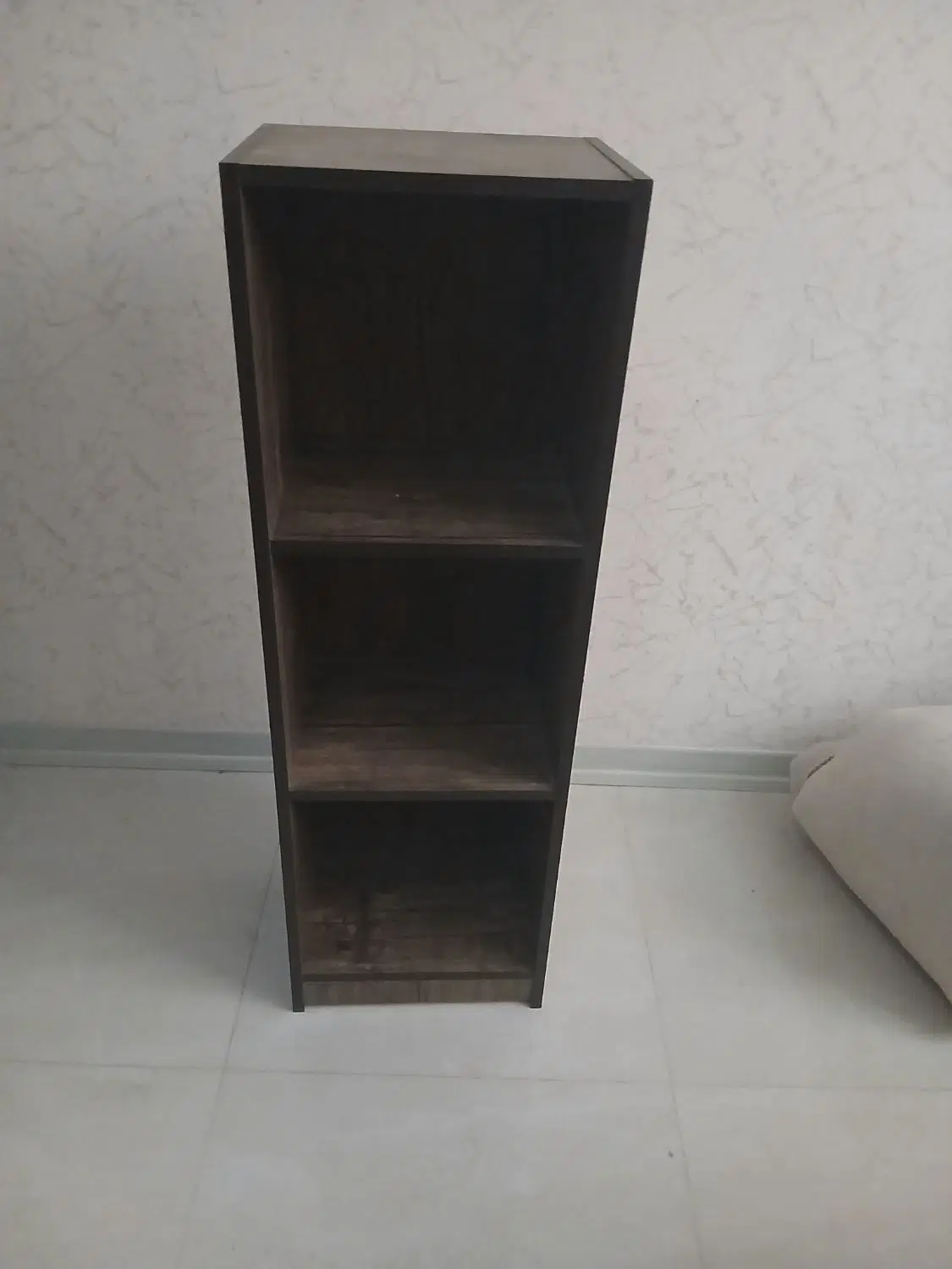شلف mdf|کتابخانه، شلف، قفسههای دیواری|فولادشهر, B4|دیوار