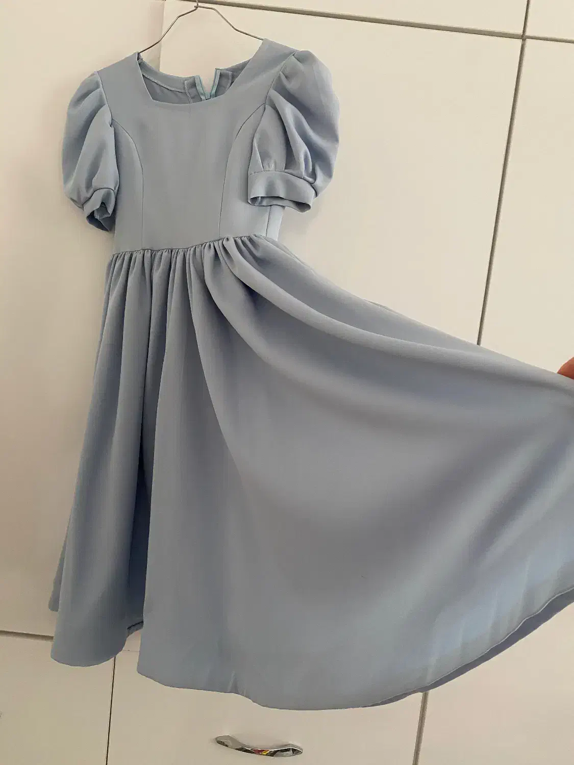 پیراهن مجلسی|لباس|رشت, یخسازی|دیوار