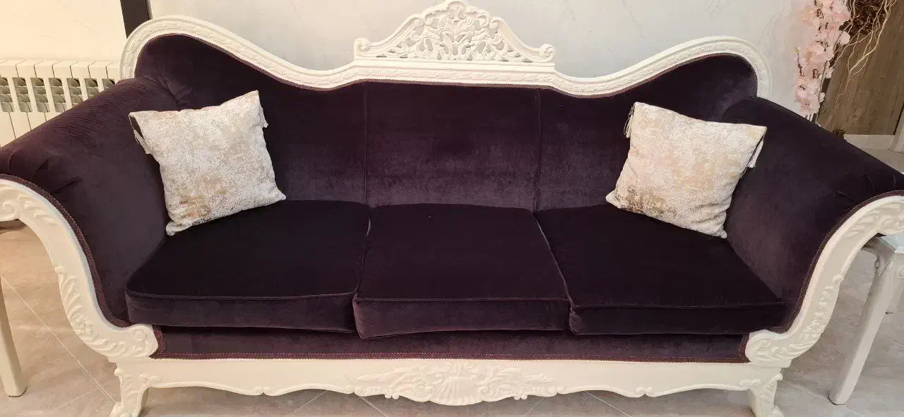 مبل نیم ست بادمجانی|مبلمان خانگی و میز عسلی|قزوین, |دیوار