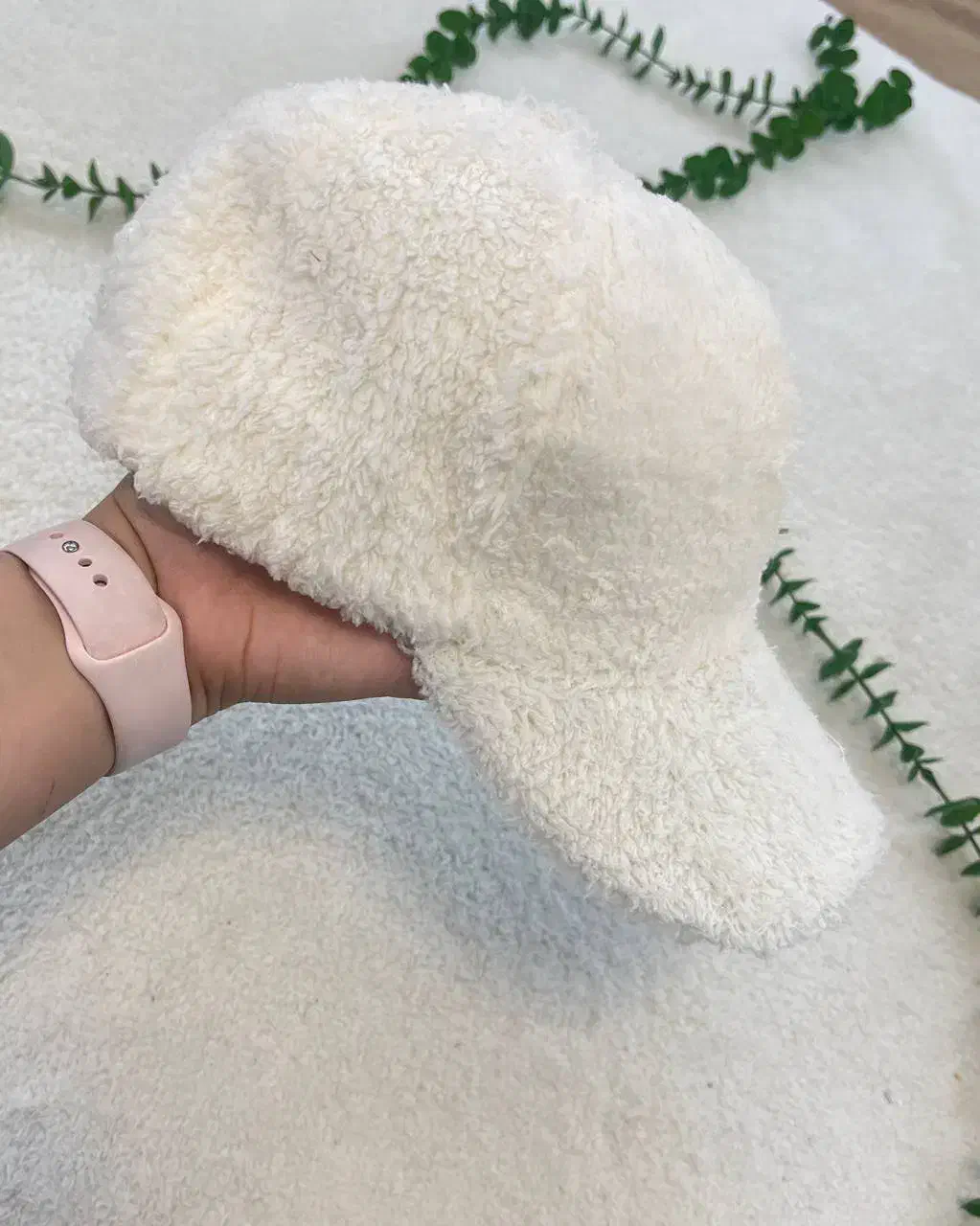 کلاه|لباس|هشتگرد, شهرک ولیعصر (مهستان)|دیوار