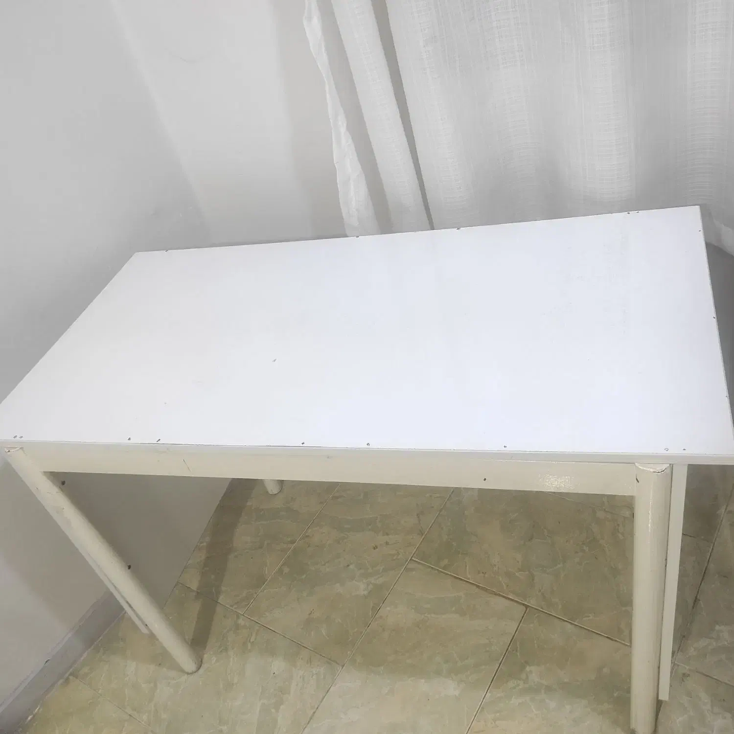 میز|میز تحریر و کامپیوتر|اهواز, آسیاباد|دیوار