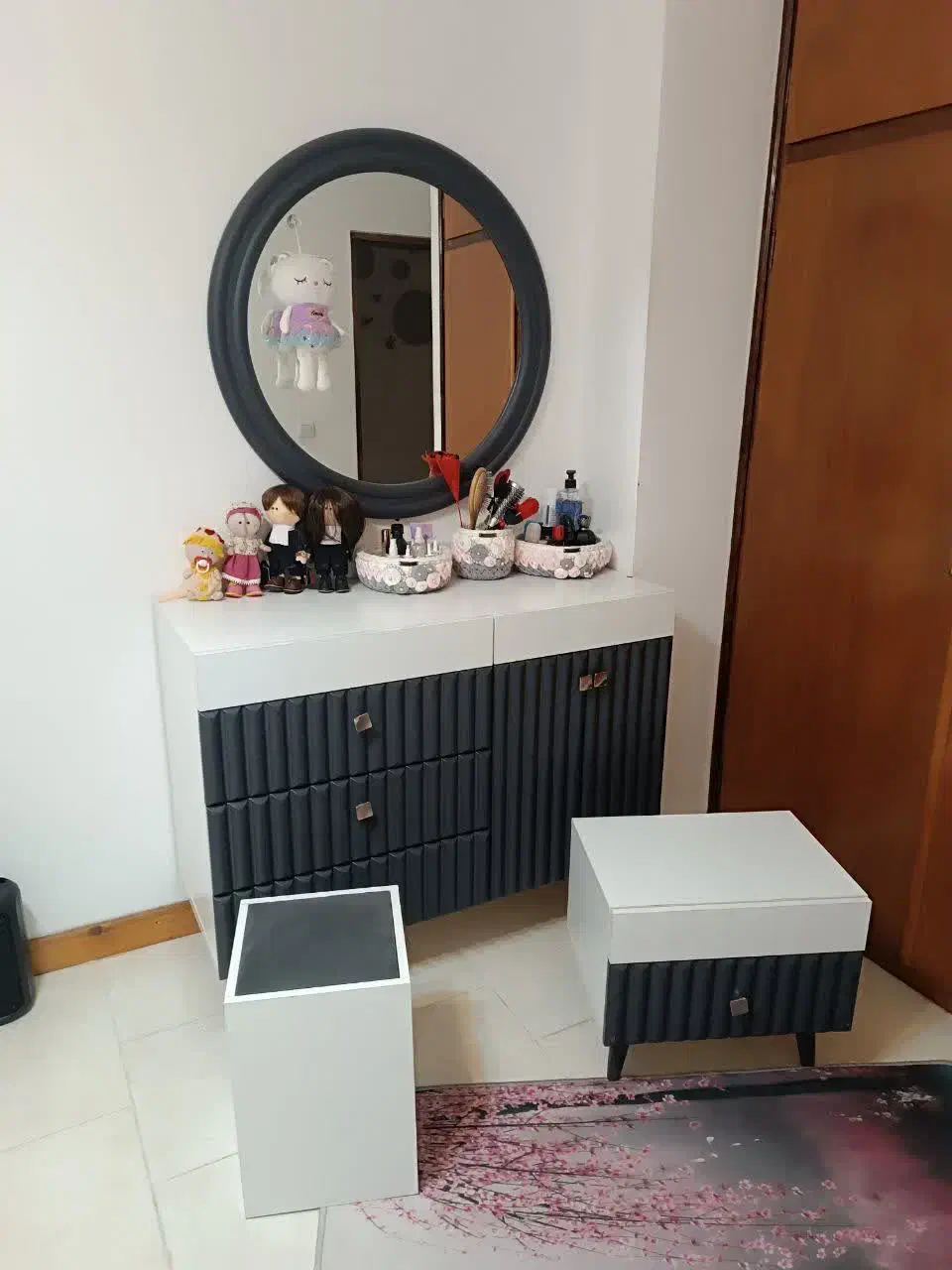 آیینه کنسول زیبا و پاتختی|بوفه، ویترین، کنسول|امیرکلا, |دیوار